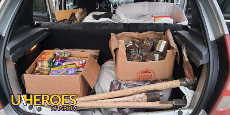 Спільні зусилля: волонтери та мешканці Мерефи допомагають воїнам на двох напрямках, - Волонтерський центр допомоги "Люботин SOS"