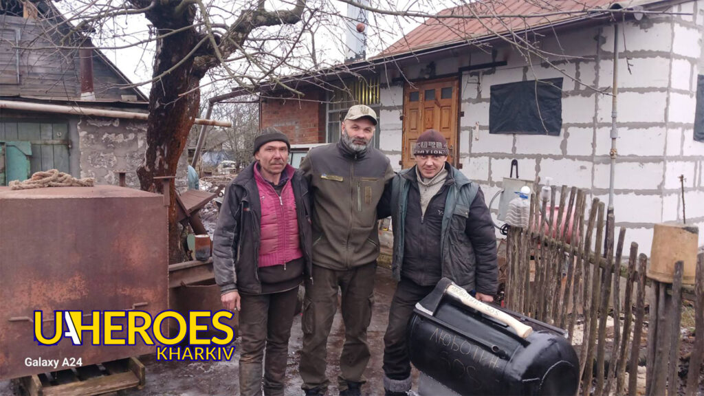 Нове обладнання та теплі речі: Гуманітарна допомога для військових 44-ї бригади на Харківщині, - Волонтерський центр допомоги "Люботин SOS"