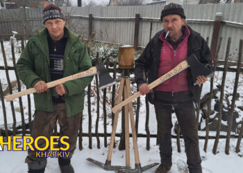 Надійне обладнання від майстрів: Кірки та сокири на фронті, - Волонтерський центр допомоги "Люботин SOS"