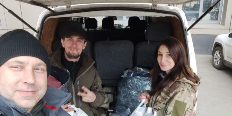 Продовжуємо допомагати нашим захисникам. - БО “БФ “Гуманітарний хаб “Схід-Захід”