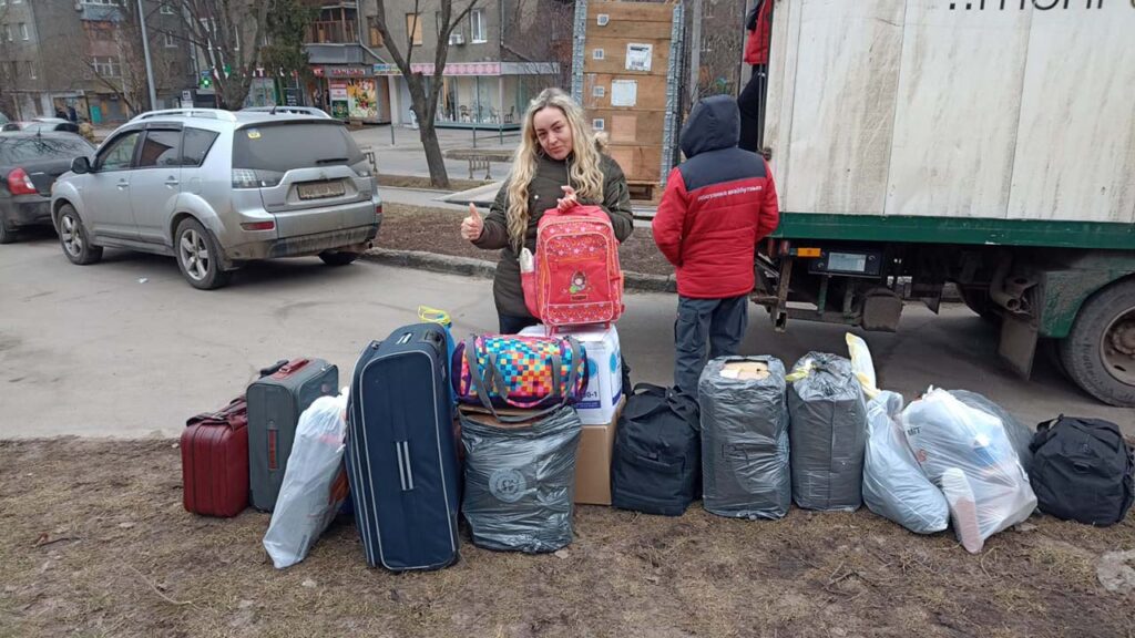 Допомога пораненим військовослужбовцям, – Сестра милосердя АТО / Харків 