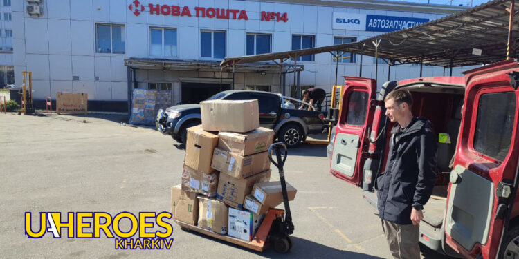 Волонтери Хабу “Схід-Захід” отримали вантаж з одягом та медициною від Карітас Мукачево