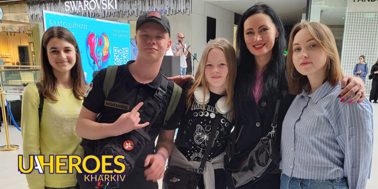 Благодійний концерт Сергія Жадана за підтримки Молодіжного центру High Hub у ТРЦ "Nikolsky", - ГО “Асоціація молодіжних лідерів України”