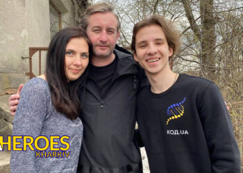 Сергій Жадан допомагає відновити історичну будівлю у Високому, -