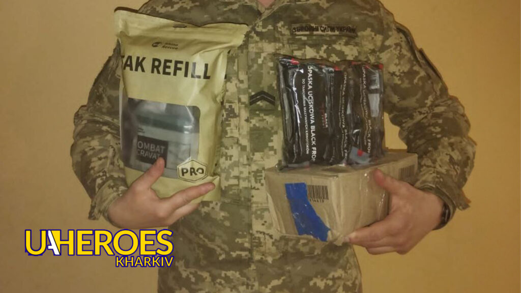 Волонтери Хабу “Схід-Захід” передали захисникам турнікети від PolandHelps