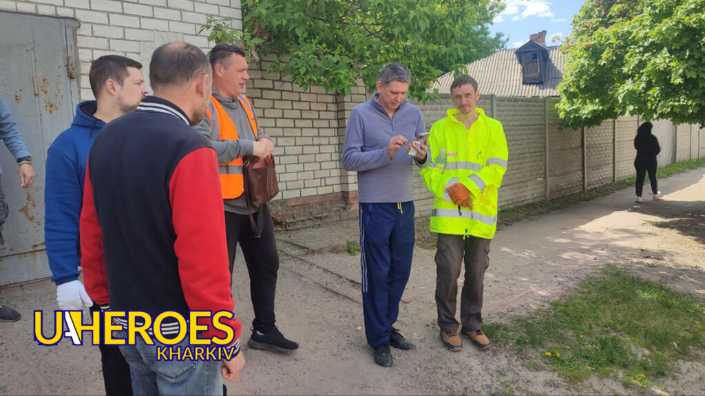 Взяли участь у консервації будинків в приватному секторі після російського обстрілу, - БО “БФ “Гуманітарний хаб “Схід-Захід”