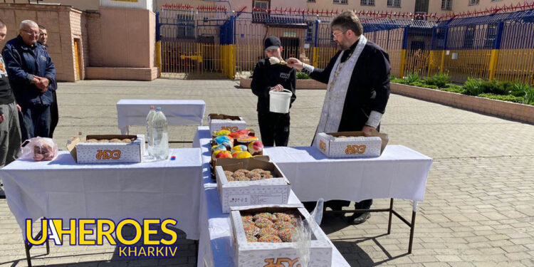 У ВИПРАВНІЙ КОЛОНІЇ № 12 ЗАСУДЖЕНИХ ВІТАЛИ ІЗ ВЕЛИКОДНЕМ, - При підтримці ГО “Асоціація молодіжних лідерів України”