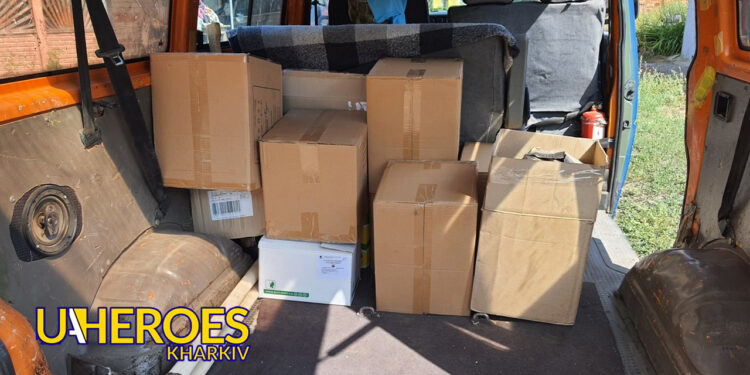 Підтримка фронту: Гуманітарна допомога від волонтерів для захисників Донецького та Херсонського напрямків, - Волонтерський центр допомоги "Люботин SOS"