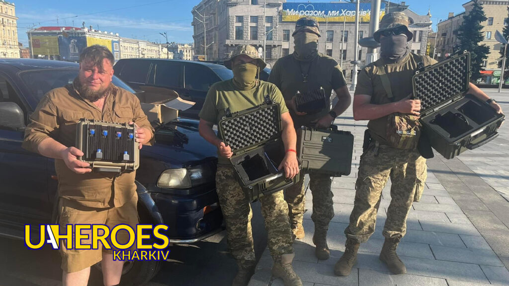 Підтримка від литовського народу: Олег Абрамичев доставив допомогу українським воїнам