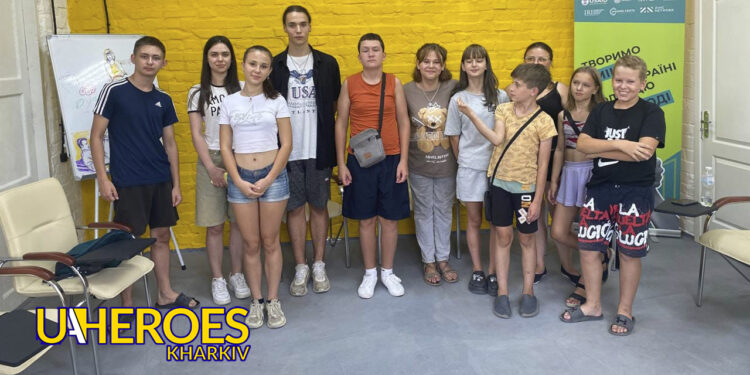 Групова психологічна консультація та арт-воркшоп від Молодіжного центру High Hub, - ГО “Асоціація молодіжних лідерів України”