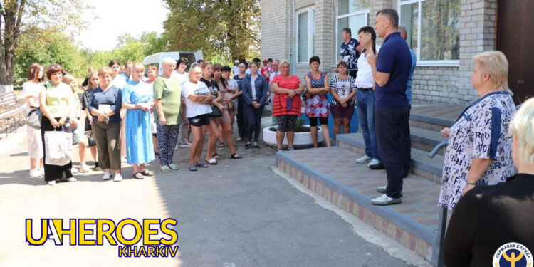 Мобільний центр зайнятості у Гаврилівці: нові можливості для місцевих жителів, - Харківська обласна служба зайнятості 