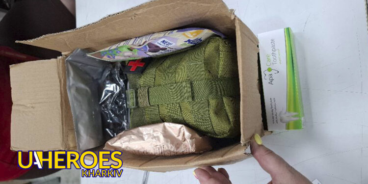 Допомога для бійців: аптечки, турнікети та смачні подарунки, - Тетяна Харлан | Волонтер