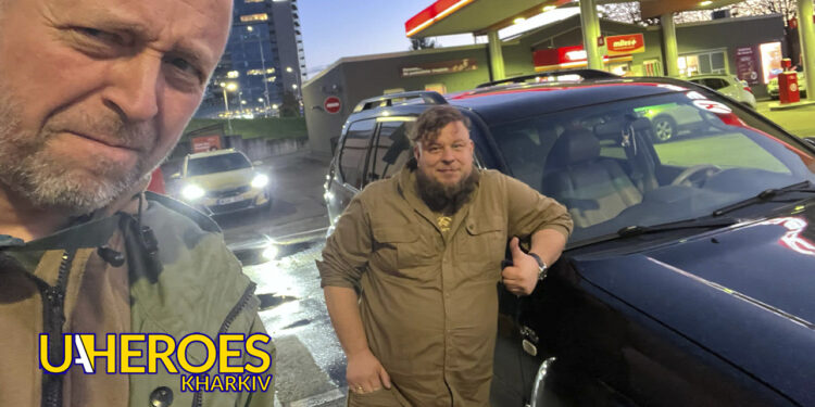 У дорозі на фронт: машина для захисників України, - Олег Абрамичев | Волонтер