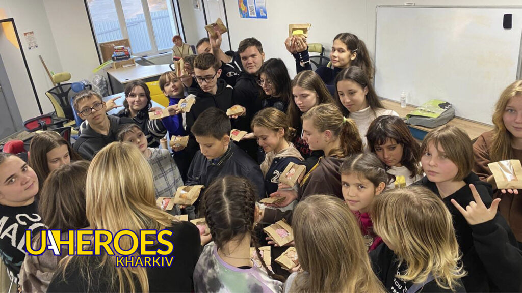 Молодіжний центр High Hub: веселе чаювання з вікторинами та майстер-класом з миловаріння, - ГО “Асоціація молодіжних лідерів України”