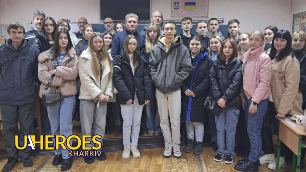 Практичний тренінг із першої допомоги у 24-му ліцеї Харкова, - БО “БФ “Гуманітарний хаб “Схід-Захід”