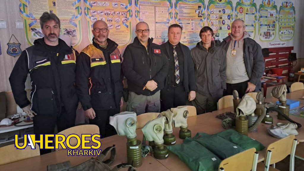 24-й ліцей Харкова: учні опановують основи безпеки та першої допомоги, - БО “БФ “Гуманітарний хаб “Схід-Захід”