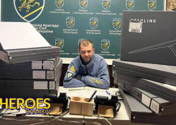 Команда Олега Абрамичева готує чергову партію автомобілів, які будуть служити нашим захисникам