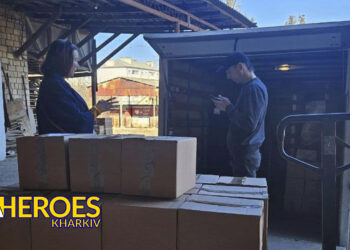 ✨ Дякуємо за підтримку: Нова Пошта допомагає відправляти вантажі для захисників та постраждалих, - БО “БФ “Гуманітарний хаб “Схід-Захід”