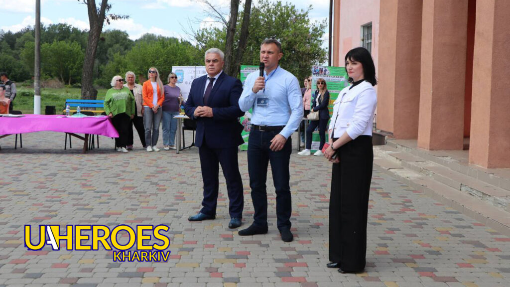 📌Мобільний центр зайнятості провів ярмарок вакансій та консультацій у Петрівці, - Харківська обласна служба зайнятості 