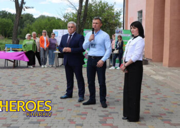 📌Мобільний центр зайнятості провів ярмарок вакансій та консультацій у Петрівці, - Харківська обласна служба зайнятості 