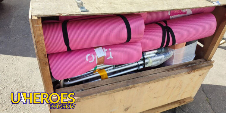 🇬🇧 Допомога від британських друзів: важливий вантаж для військових і цивільних, - БО “БФ “Гуманітарний хаб “Схід-Захід”