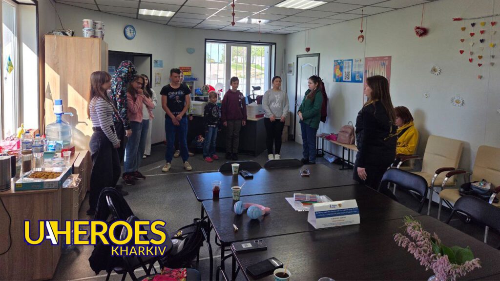 🌐 Молодіжний центр High Hub зібрав перший English Speaking Club