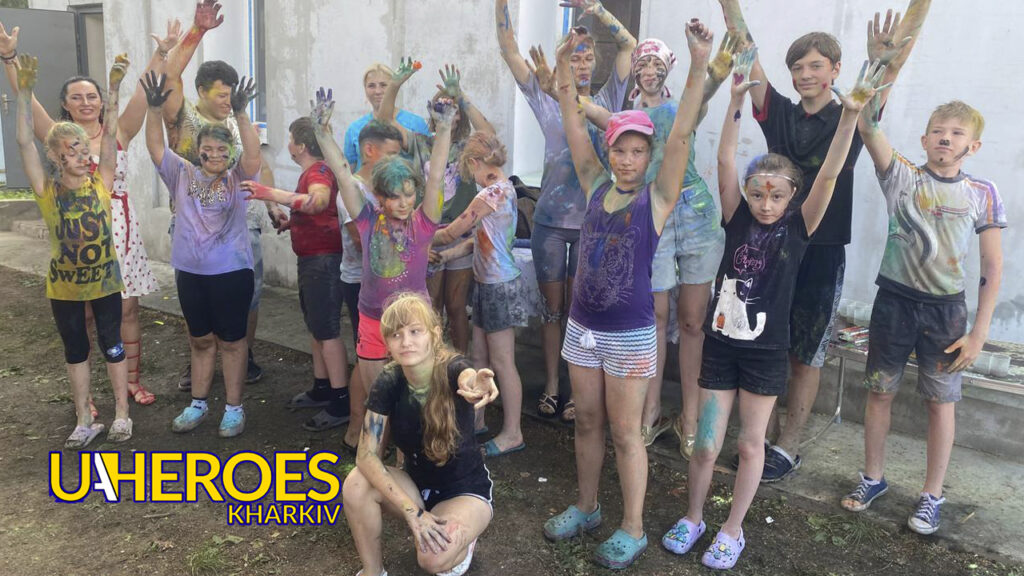 🎨 Емоції через фарби: унікальний формат тренінгу від ГО "Конфіденс", - Молодіжний центр High Hub