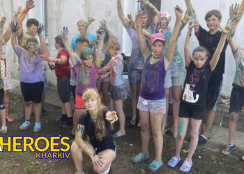 🎨 Емоції через фарби: унікальний формат тренінгу від ГО "Конфіденс", - Молодіжний центр High Hub