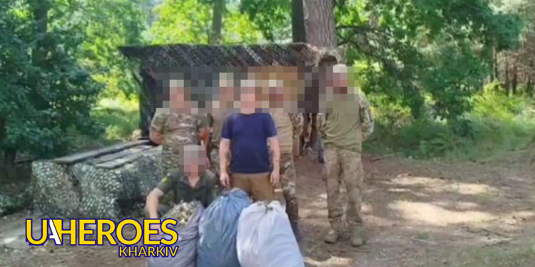 🛡️ Ще три маскувальні сітки поїхали захищати нашу бронетехніку, - БО “БФ “Гуманітарний хаб “Схід-Захід”