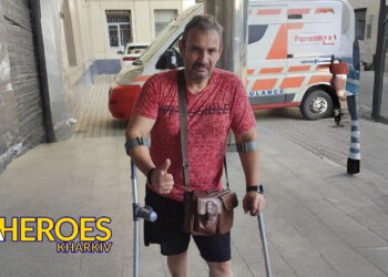 🦿 Ще одні милиці для волонтера, який отримав травму ноги, - БО “БФ “Гуманітарний хаб “Схід-Захід”