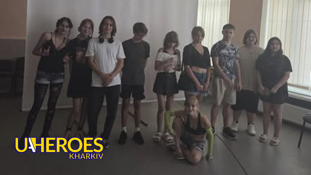 🎬 "Аніме, яке чіпляє": Молодіжний центр High Hub провів вечір філософських дискусій