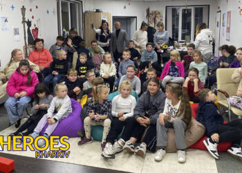 ✨ Феєрія Магії: Французький Фокусник Vinsent Cailly та Художниця Ленчик Десюшка Відвідали Молодіжний центр High Hub