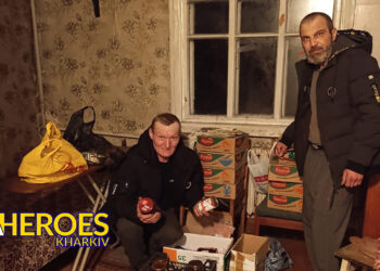 🔥 Хлопці дівізіону ППО отримали бліндажні свічки, пічки та теплі речі, - Волонтерський центр допомоги "Люботин SOS"