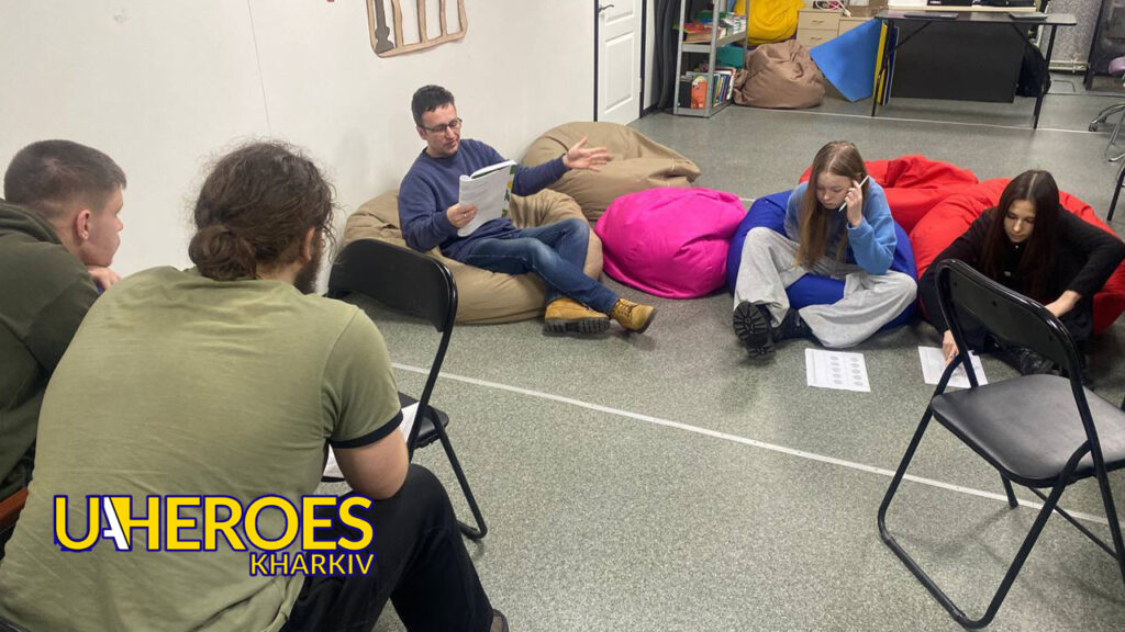 🎨 У Молодіжному центрі High Hub відбулася арттерапевтична практика «Чарівний базар»