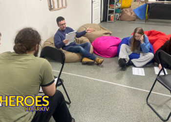 🎨 У Молодіжному центрі High Hub відбулася арттерапевтична практика «Чарівний базар»