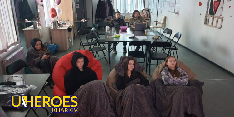 🎬 У Молодіжному центрі High Hub провели кінопоказ «Думками навиворіт 2» з розмовою про тривогу та підтримку