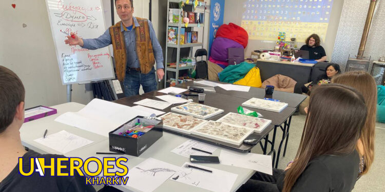 📚 У Молодіжному центрі High Hub відбулися два тематичні заходи, присвячені протидії насильству та навичкам ненасильницької комунікації