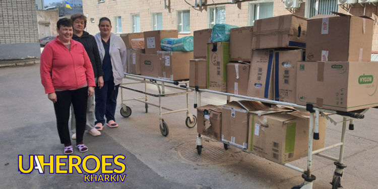 💉 КНП «Обласна клінічна лікарня» отримала життєво необхідні матеріали, - Волонтерський центр допомоги "Люботин SOS"