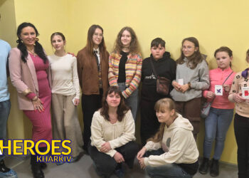 📚 У Молодіжному центрі High Hub відбулася «Жива бібліотека» про зін-культуру та історії міста