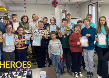 ♟ У Височанській громаді відбувся шаховий турнір: 18 учасників і дві години напруженої гри, - Молодіжний центр High Hub