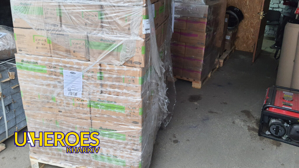 🇫🇷 Доставка з Франції: гуманітарна допомога для лікарень Харкова та ЗСУ, - Волонтерський центр допомоги "Люботин SOS"