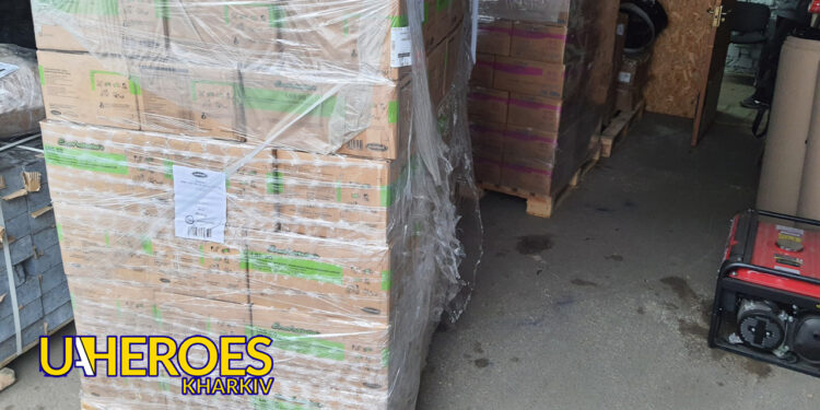 🇫🇷 Доставка з Франції: гуманітарна допомога для лікарень Харкова та ЗСУ, - Волонтерський центр допомоги "Люботин SOS"